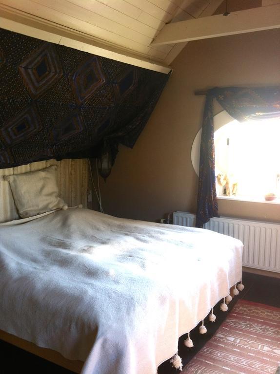 Le Deuxieme Etage Hoeilaart Rum bild